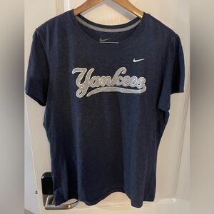 Nike Slim Fit Gray T-Shirt